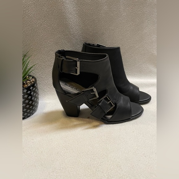 Michael Antonio booties - Picture 5 of 9